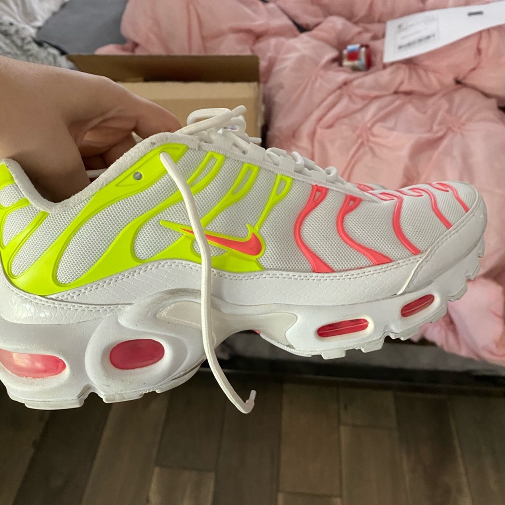 nike air max plus